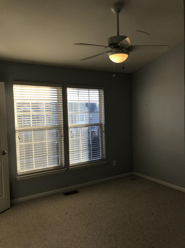 44624 Gwinnett Loop in Novi, MI - Building Photo - Building Photo
