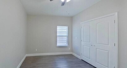 1900 Carrington Dr in Glenn Heights, TX - Building Photo - Building Photo