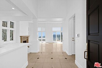 16646 Cll Brittany in Los Angeles, CA - Building Photo - Building Photo