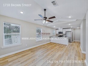 1718 Brown St in Little Rock, AR - Building Photo - Building Photo