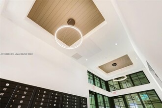 4100 SW 64th Ave in Davie, FL - Building Photo - Building Photo