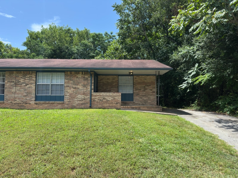 8726 Millard Lee Ln in Chattanooga, TN - Building Photo