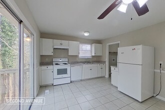 5764 Desoto Dr in Pinson, AL - Building Photo - Building Photo