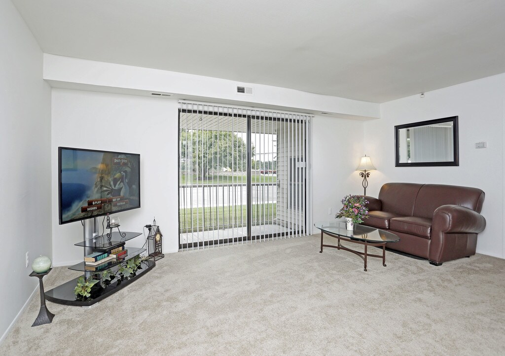 Aspen Creek Apartments New Baltimore, MI Apartments