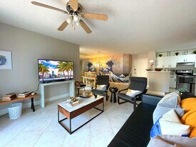 19701 E Country Club Dr, Unit SI FL3-ID1022217P in Aventura, FL - Building Photo
