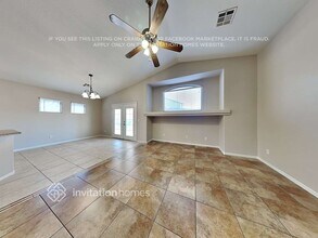 5745 Oasis Ridge St in North Las Vegas, NV - Foto de edificio - Building Photo