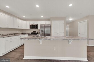 13918 Patriot Way in Hagerstown, MD - Building Photo - Building Photo