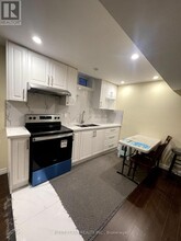 6 Quantum St in Markham, ON - Building Photo - Building Photo