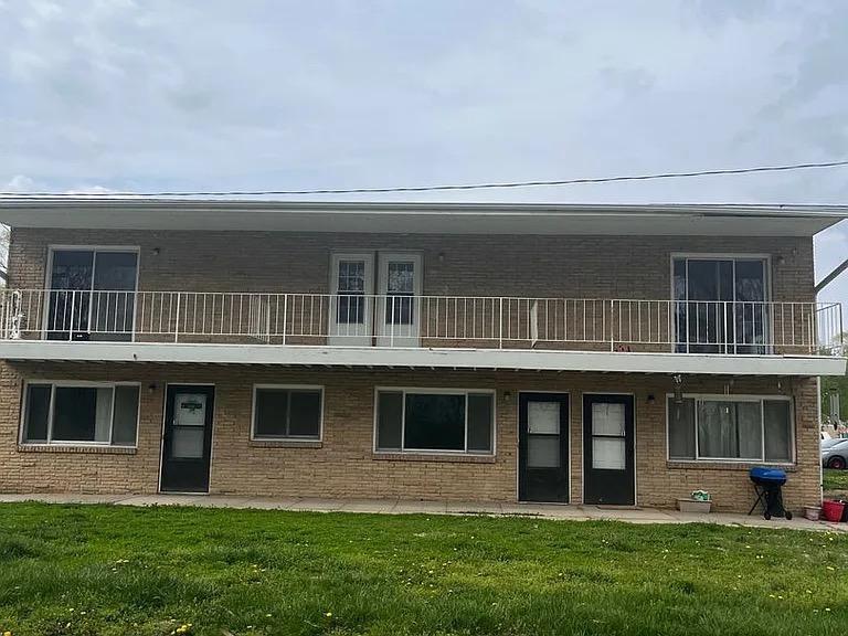 2812 Franklin St in Bellevue, NE - Building Photo