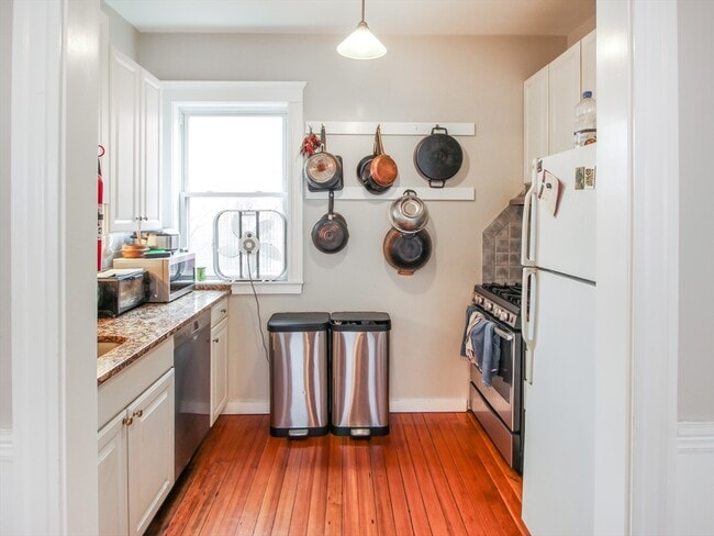 14 Hamlin St, Unit 3