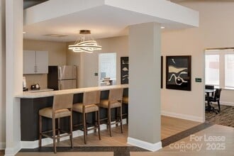 141 Black Rock Rd, Unit C1 in Mooresville, NC - Foto de edificio - Building Photo