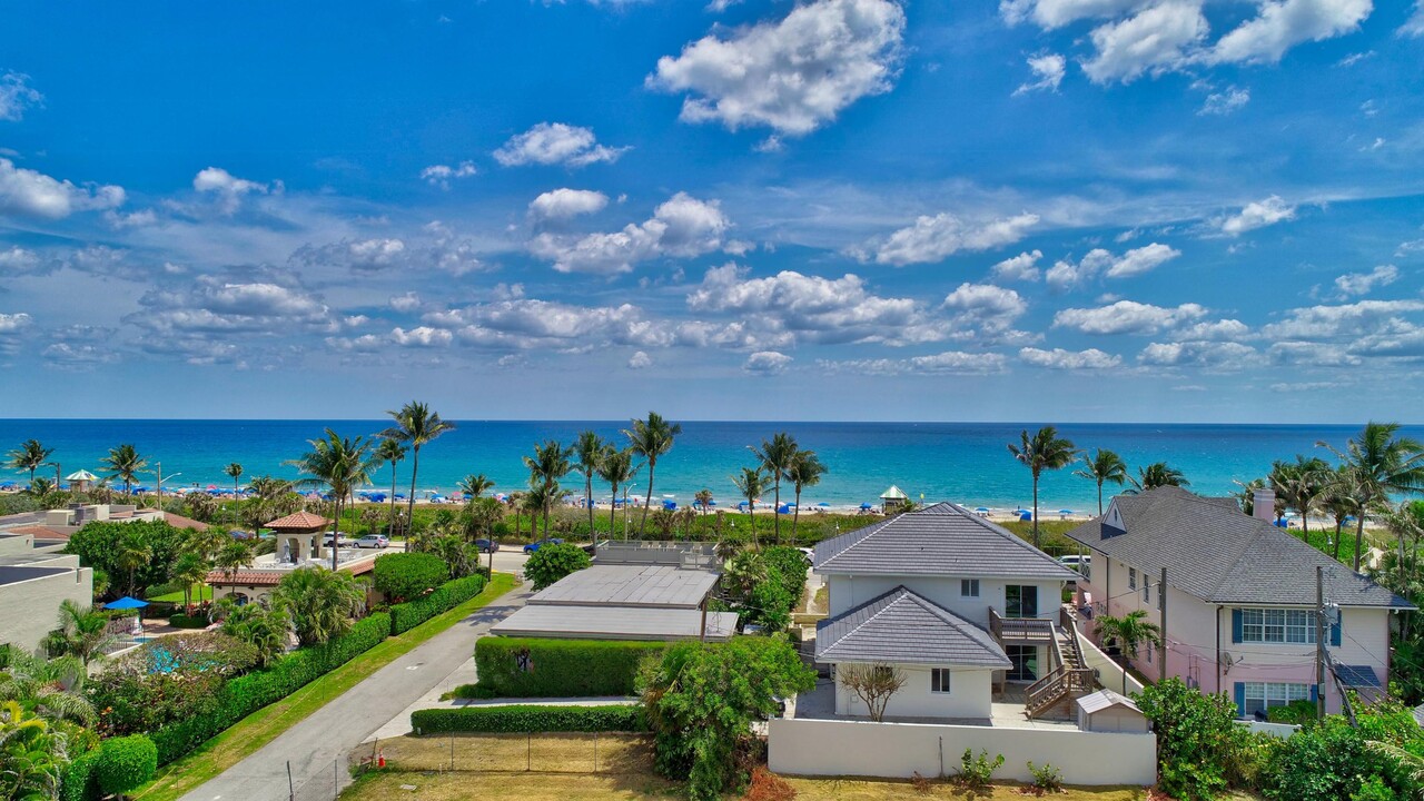 1120 Ocean Terrace in Delray Beach, FL - Foto de edificio