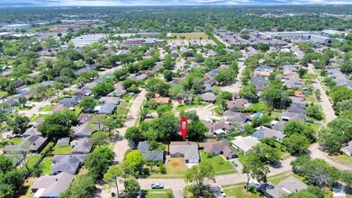 10707 Shannon Hills Dr in Houston, TX - Building Photo - Building Photo
