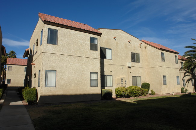 Newport Cove Iii in Las Vegas, NV - Building Photo - Building Photo