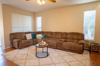 14509 Mowsbury Dr in Austin, TX - Building Photo - Building Photo
