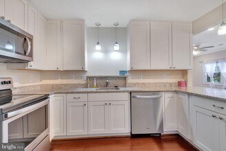 4830 Woods Wharf Rd in Shady Side, MD - Building Photo - Building Photo