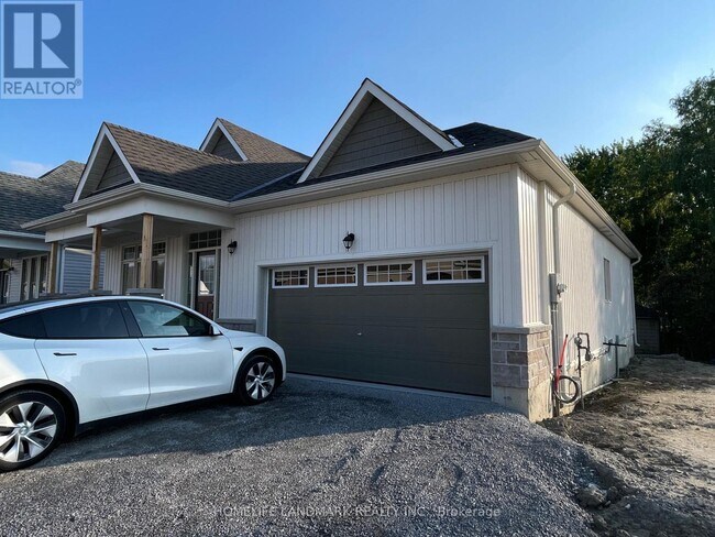 property at 16 Shelson Pl