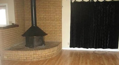 4014 Mountain Vista Dr in Granbury, TX - Building Photo - Building Photo