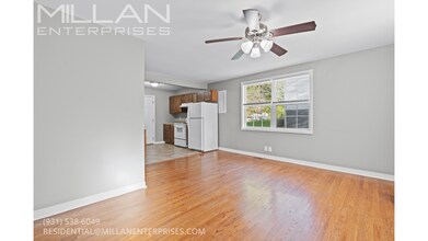 854 E Happy Hollow Dr in Clarksville, TN - Building Photo - Building Photo