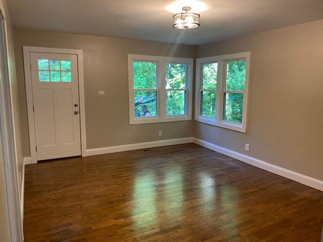 147 Little Emory Rd Ln in Harriman, TN - Building Photo - Building Photo