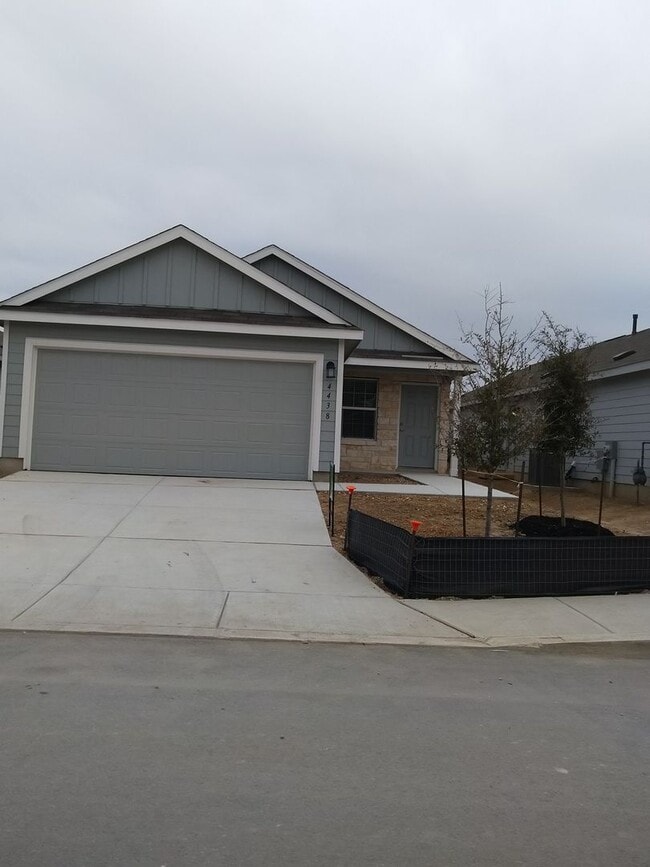 property at 4438 Meadowland Pl
