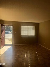 103 Old Spring Hill Ln in Fuquay Varina, NC - Foto de edificio - Building Photo