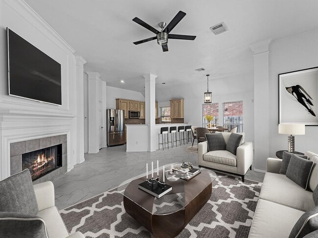 property at 5805 Windy Knoll Ln