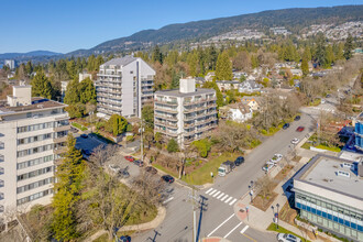 Wesmoor House in West Vancouver, BC - Building Photo - Building Photo