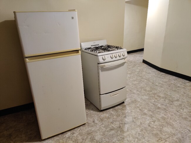 599 E 2nd St-Unit -1 in Brooklyn, NY - Building Photo - Building Photo