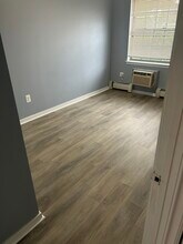 528 Louisiana Ave in Brooklyn, NY - Building Photo - Building Photo