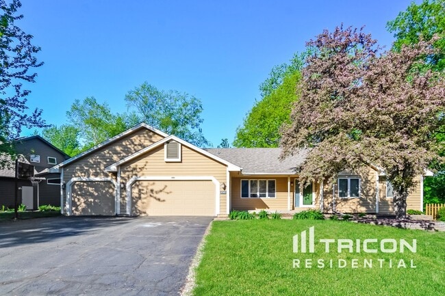property at 3745 Wescott Hills Dr