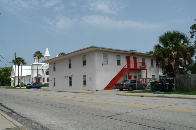 259 W Voorhis Ave in DeLand, FL - Foto de edificio - Building Photo