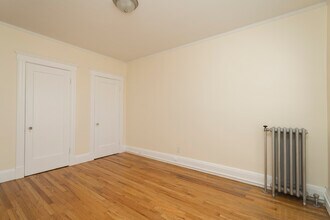 129 Highland Ave, Unit 32 in Somerville, MA - Foto de edificio - Building Photo