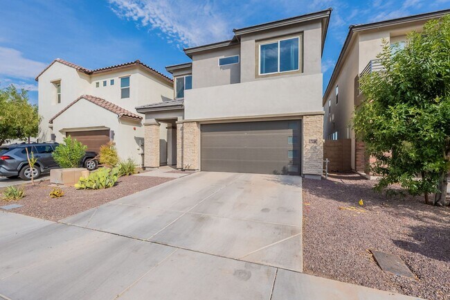 property at 7236 W Phelps Rd