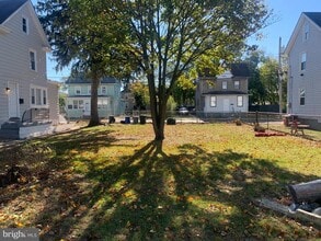 101 W Buck St in Paulsboro, NJ - Building Photo - Building Photo