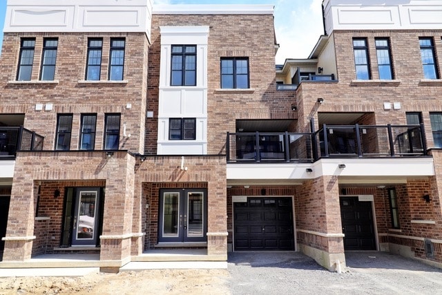 property at 229 Lord Elgin Ln