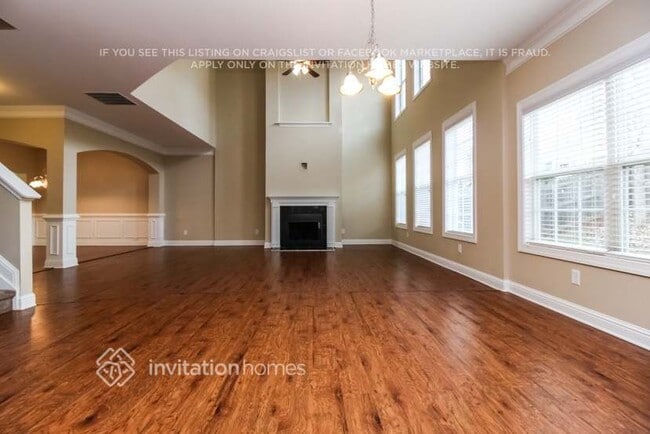 5182 Catrina Way in Buford, GA - Building Photo - Building Photo
