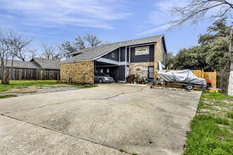 5201 S Pleasant Valley Rd, Unit A in Austin, TX - Foto de edificio - Building Photo