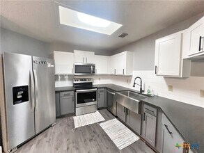 13907 Quarles St in San Antonio, TX - Building Photo - Building Photo