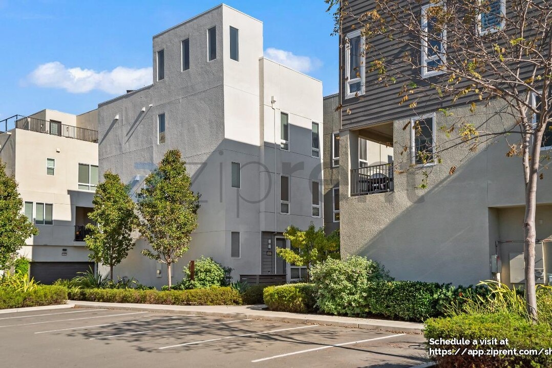 1462 Longitude Dr in Richmond, CA - Building Photo