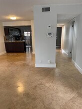 118 Wimbledon Lakes Dr in Plantation, FL - Building Photo - Building Photo