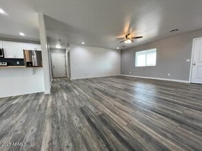 4552 N Loring Rd in Casa Grande, AZ - Building Photo - Building Photo
