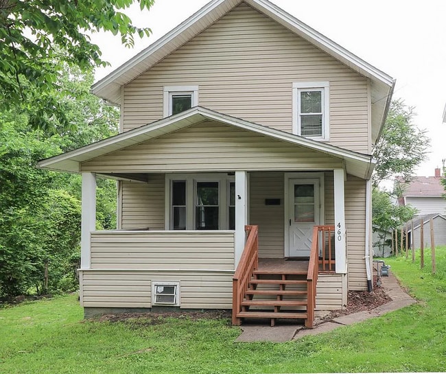 property at 460 W Dickson Ave