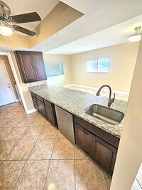 16 SE 16th Pl, Unit 2 in Cape Coral, FL - Building Photo - Building Photo