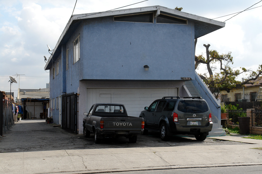 10510 Burin Ave in Inglewood, CA - Building Photo