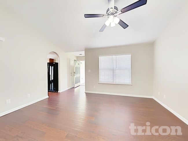 1829 Mission Oaks St in Kannapolis, NC - Foto de edificio - Building Photo