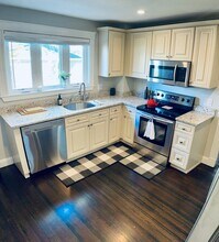 15 Sheffield Rd in Boston, MA - Building Photo - Building Photo
