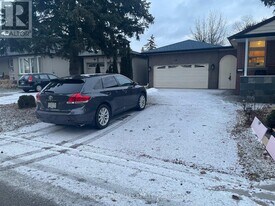 385 Marybay Crescent in Richmond Hill, ON - Building Photo