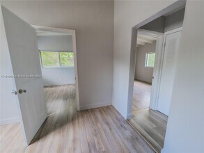 535 NE 133rd St in North Miami, FL - Building Photo - Building Photo