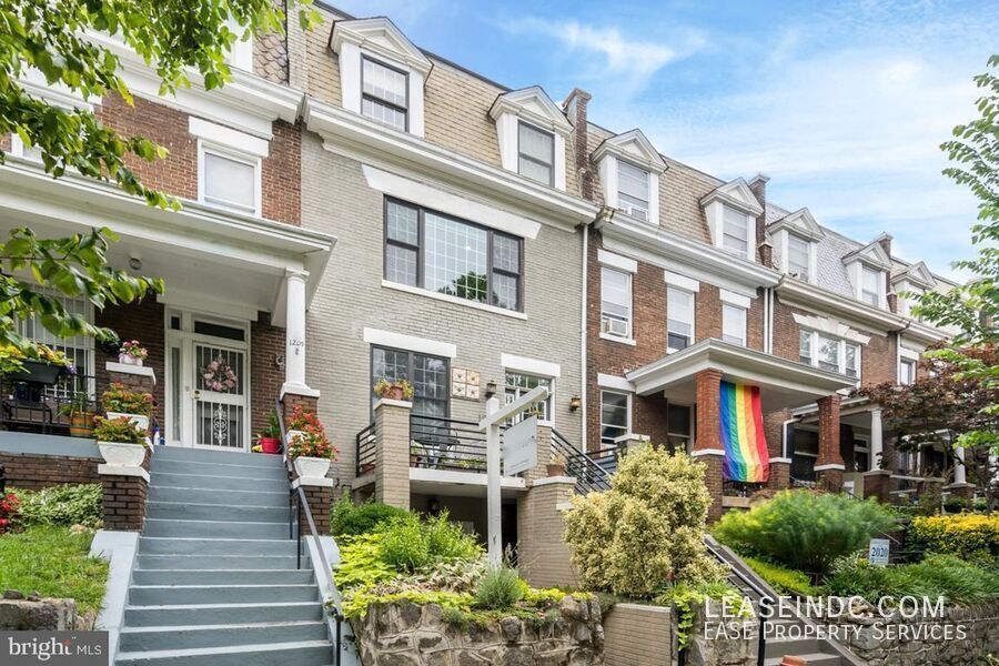 1207 Columbia Rd NW in Washington, DC - Building Photo